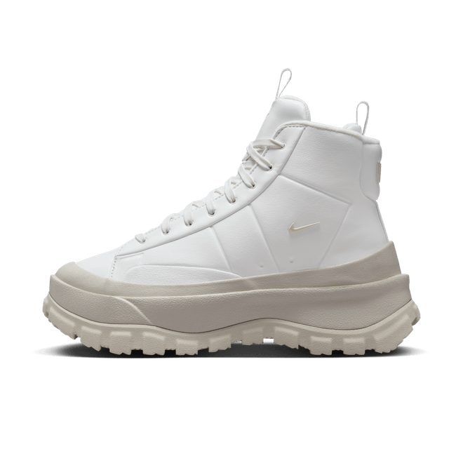 Nike Blazer Roam Mid Winterized 'White'