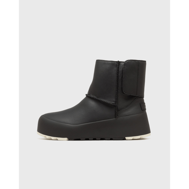 UGG® Classic StreetScape Leather Boot Black/Jasmine