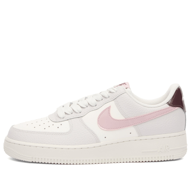 Nike Women's Air Force 1 '07 Se Emea 