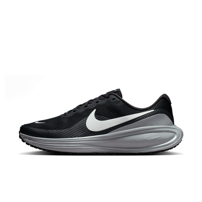 Nike Revolution 8 Road