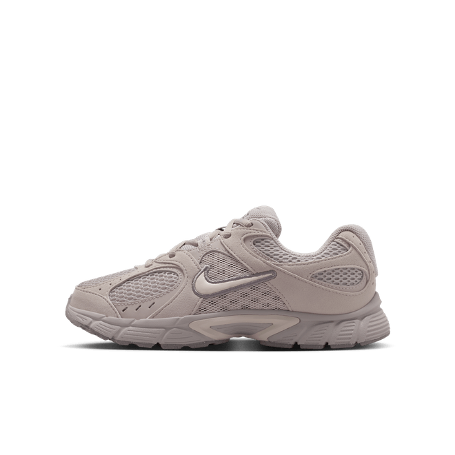 Nike V5 Runner Suede Older Kids'