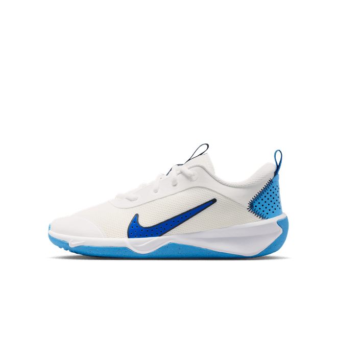Nike Omni Multi-Court Older Kids' Indoor Court