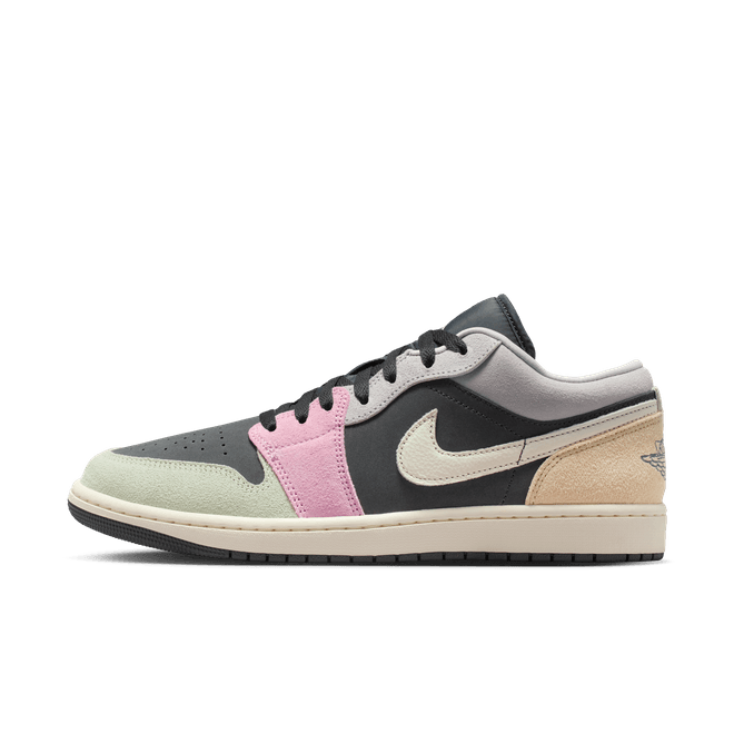 Nike Air Jordan 1 Low SE