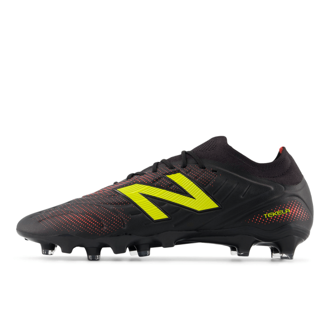 New Balance Tekela Pro Low FG V5