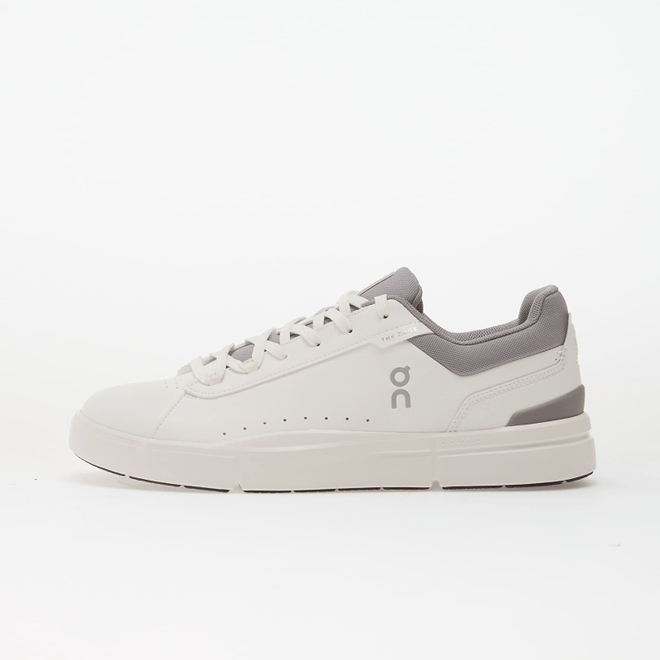 On M The Roger Advantage White