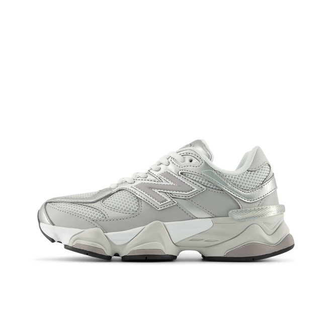 New Balance 9060 Lace