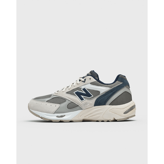 New Balance 880r
