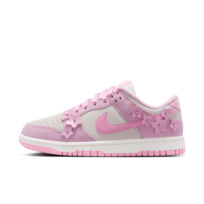 Nike Dunk Low SE