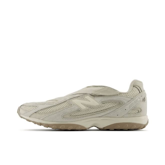New Balance 204V Cream