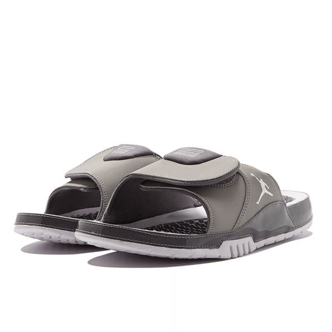 Jordan Hydro Xi Retro