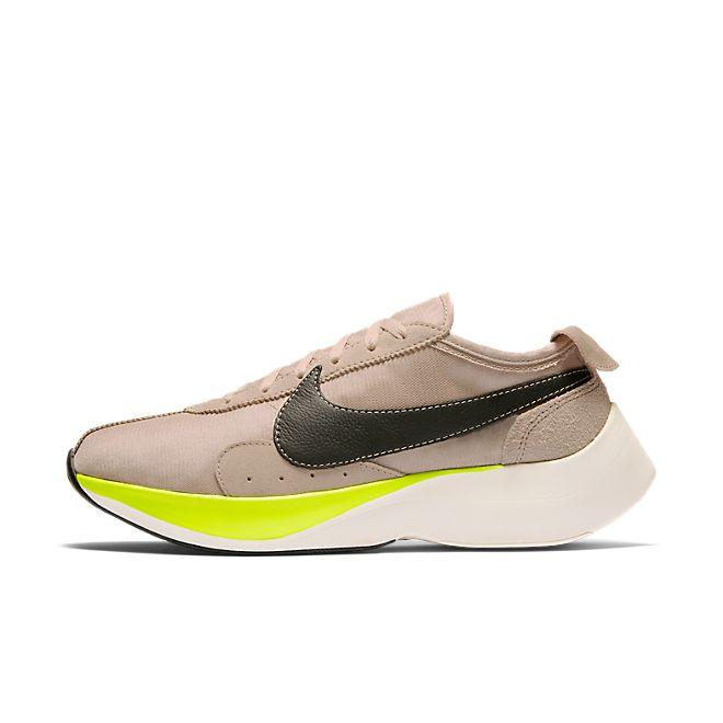 Nike Moon Racer