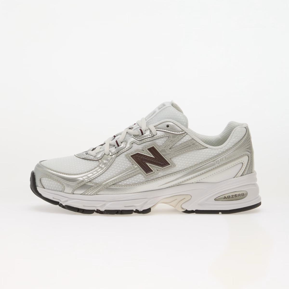 New Balance 740 White
