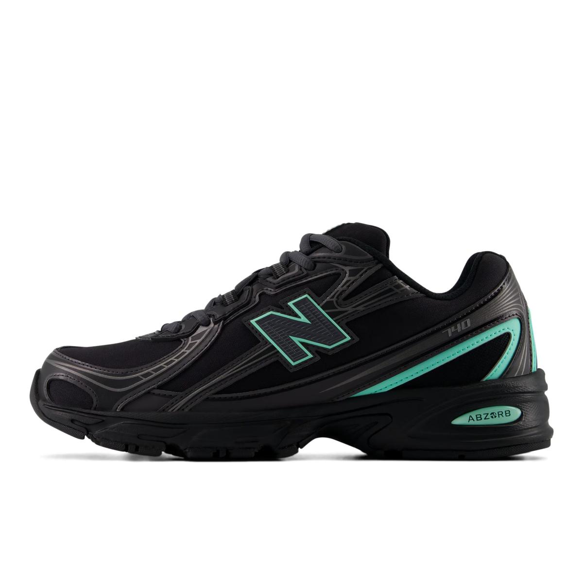 New Balance 740 'Black'