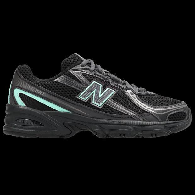 New Balance 740 'Black'