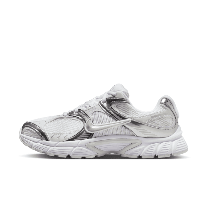 Nike V5 RNR 'Metallic Platinum'