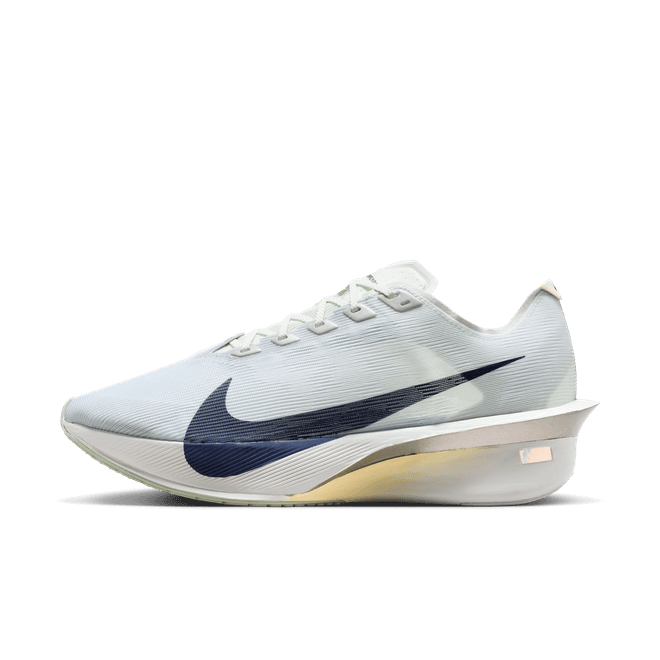 Nike Vaporfly 4 Road Racing