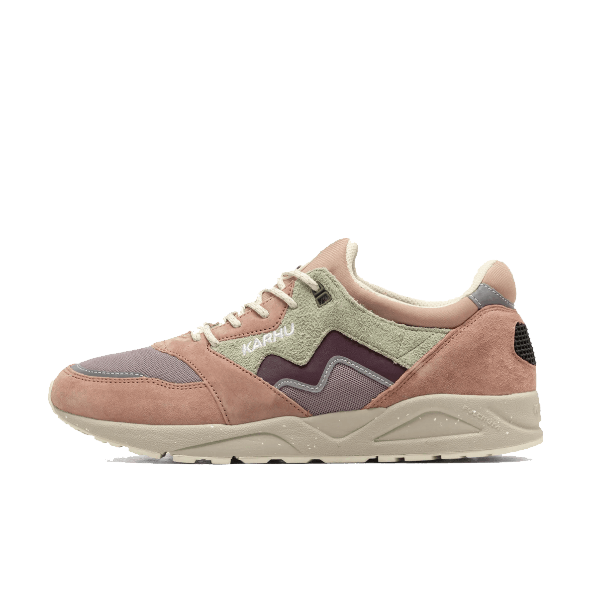Karhu Aria 95 'Warm Taupe'