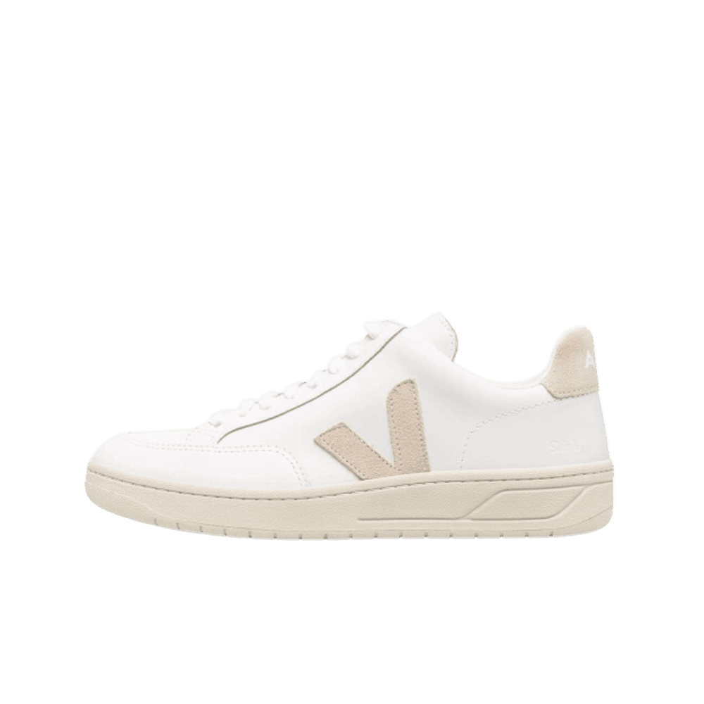 Veja V-12 low-top