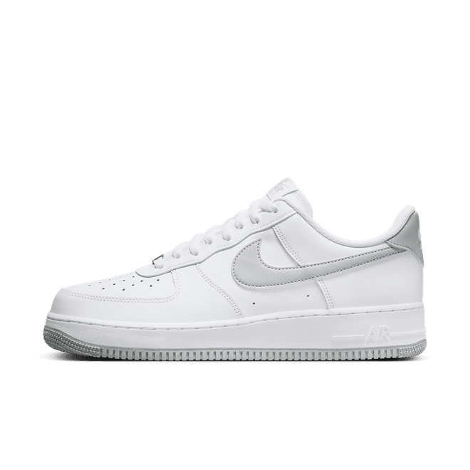 Nike Air Force 1 '07 ''White Light Smoke Grey'