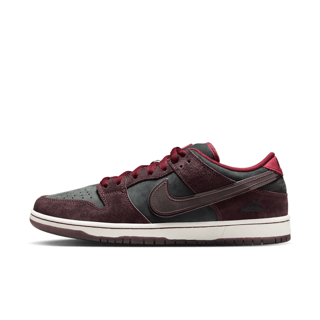 Riot Skateshop x Nike SB Dunk Low QS 'Mahogany & Team Red'