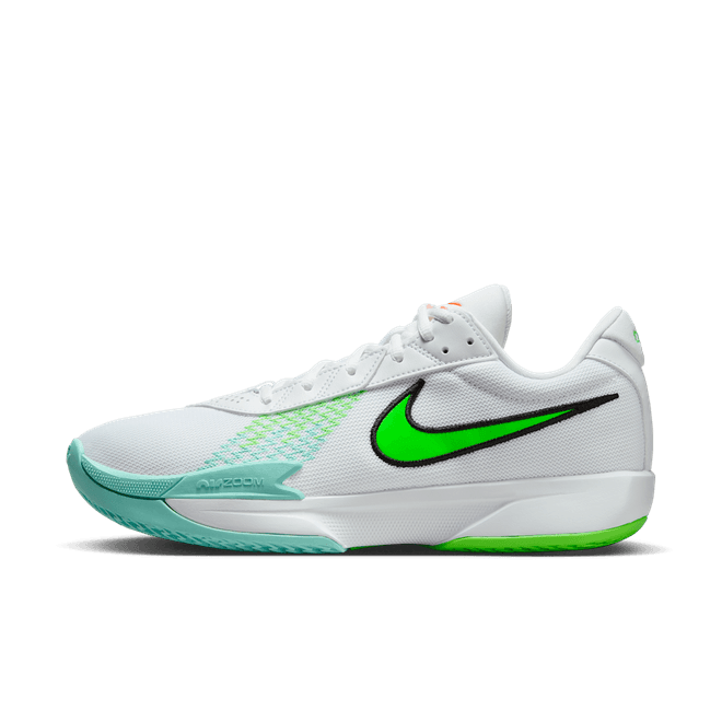 Nike G.T. Cut Academy Basketball