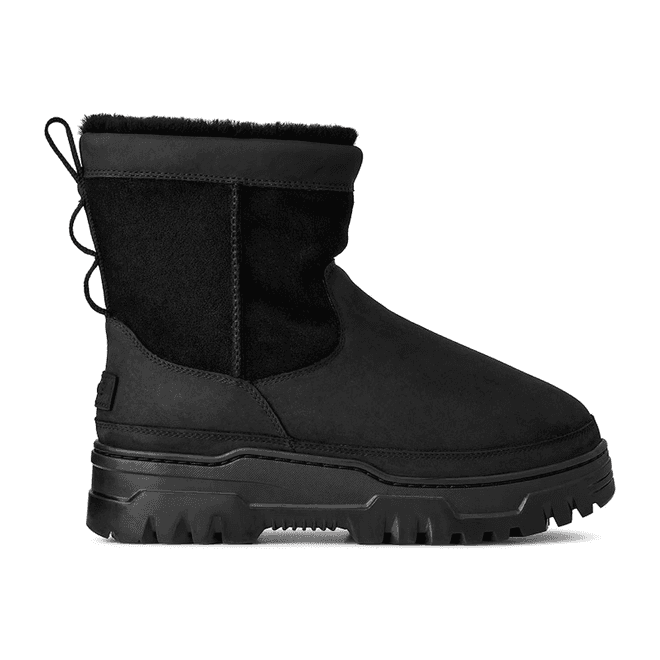UGG® Heritage Pull-On TrailGazer Boot Black