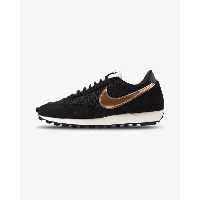 Nike  Day Break SP Black/Gold 