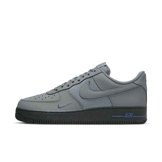 Nike Air Force 1 '07 LV8