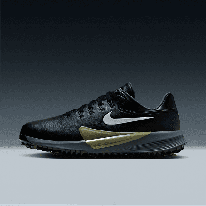 Nike Victory Pro 4 golf