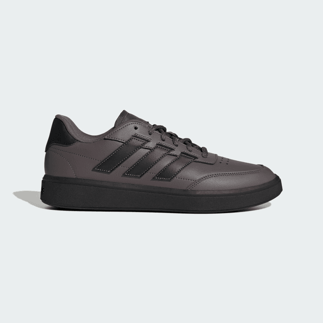adidas Courtblock