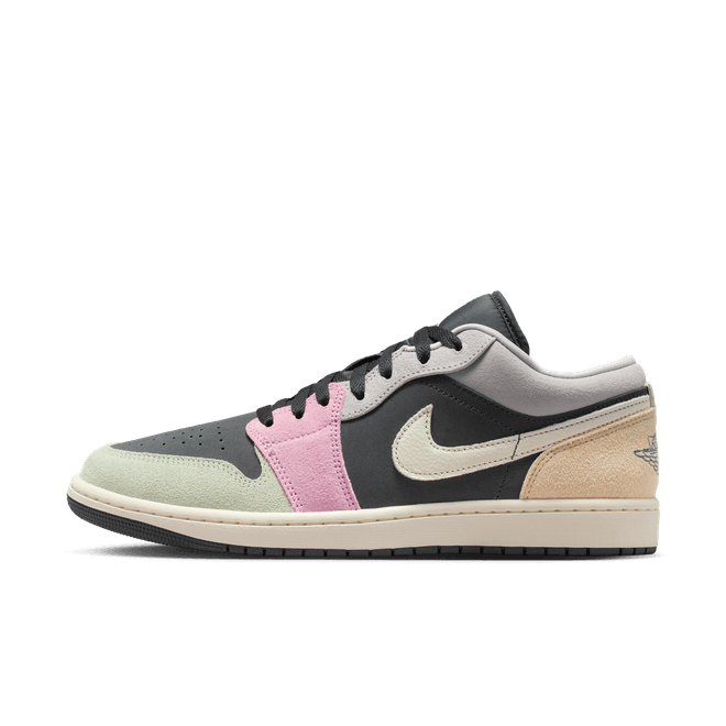 Nike Air Jordan 1 Low SE