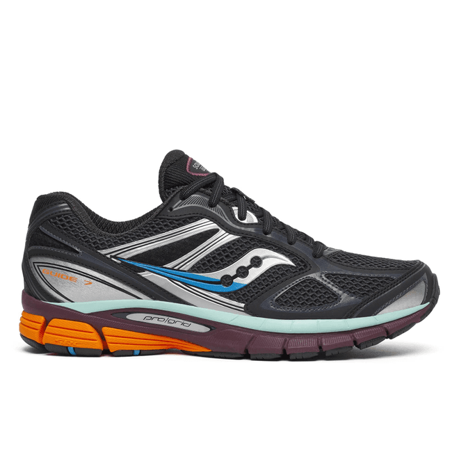 Saucony ProGrid Guide 7 Black 