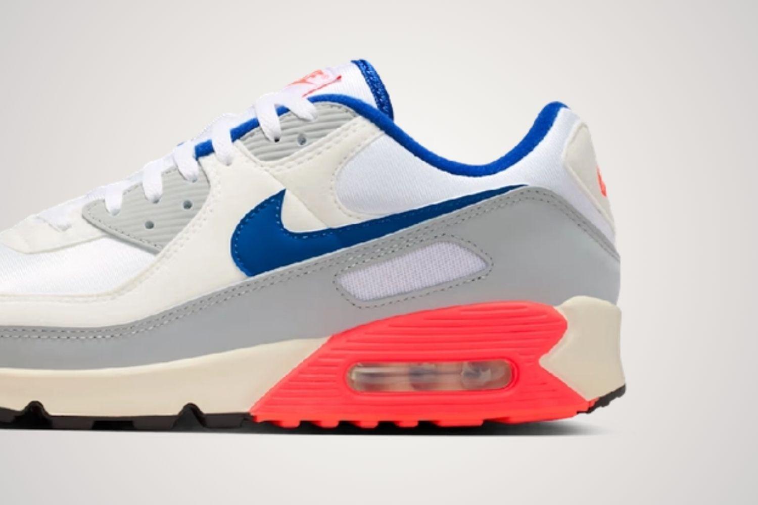 Nike Dresses the Air Max 90 in the 'Ultramarine' Colour Palette