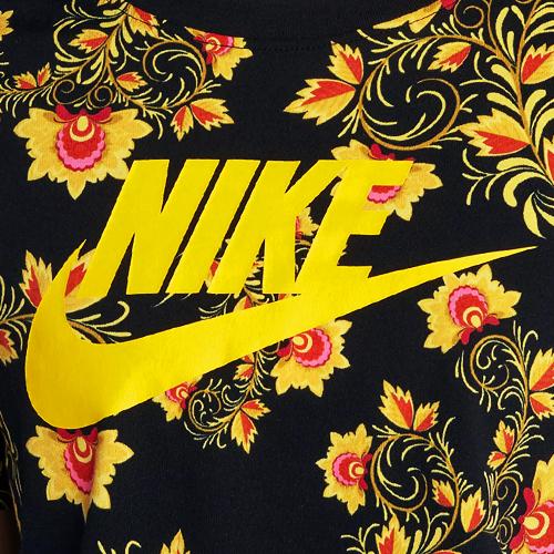 Get fruity with the new NIKE SPORTSWEAR FLORAL COLLECTION