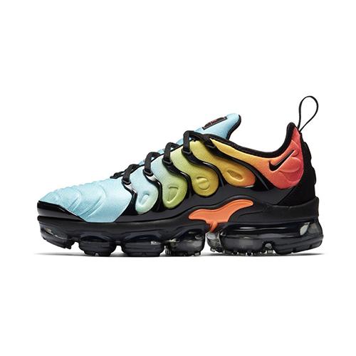 Nike Air Vapormax Plus WMNS &#8211; Tropical Sunset &#8211; AVAILABLE NOW