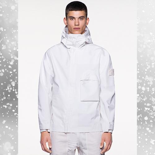 Snow day: blend in with the STONE ISLAND SS18 GHOST PIECE COLLECTION