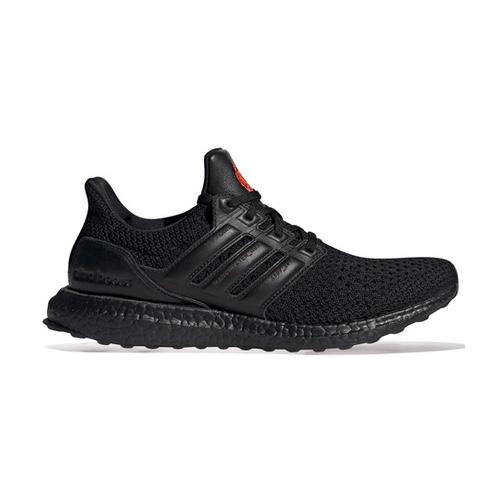 ADIDAS X MANCHESTER UNITED ULTRABOOST &#8211; AVAILABLE NOW