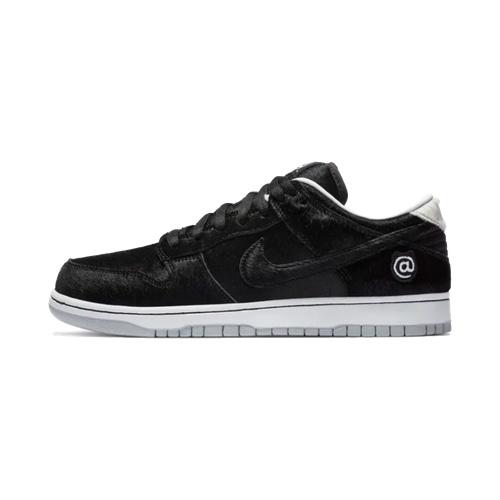 NIKE SB DUNK LOW X MEDICOM TOY – BE@RBRICK – AVAILABLE NOW